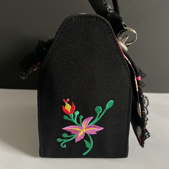 Beverly Feldman Limited Edition Purse Handbag - Picture 16 of 16